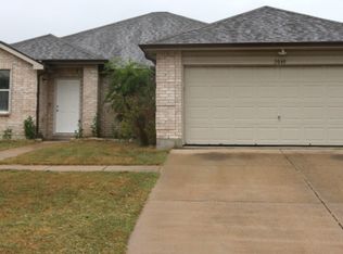 2048 Crosbyton Ln, Grand Prairie, TX 75052