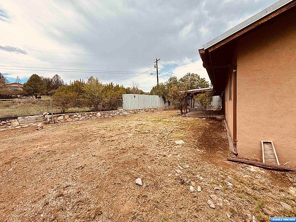 3rd image of 3715 Little Walnut Rd