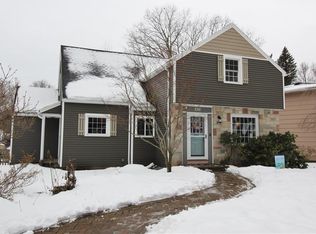 295 Ashbourne Rd, Rochester, NY 14618