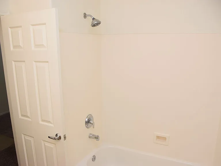 6235 Shamrock Lake Ave — Photo 13