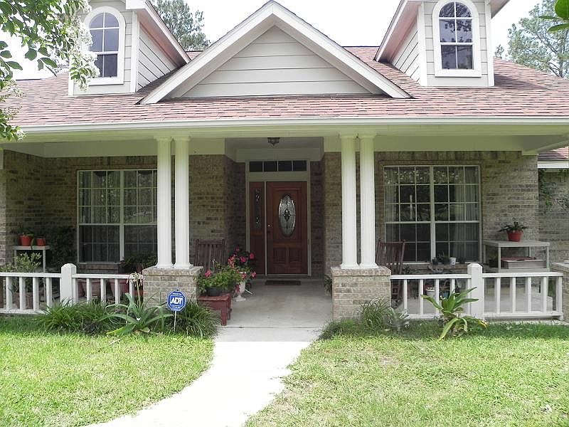 1st image of 47 Woodland Hills Dr