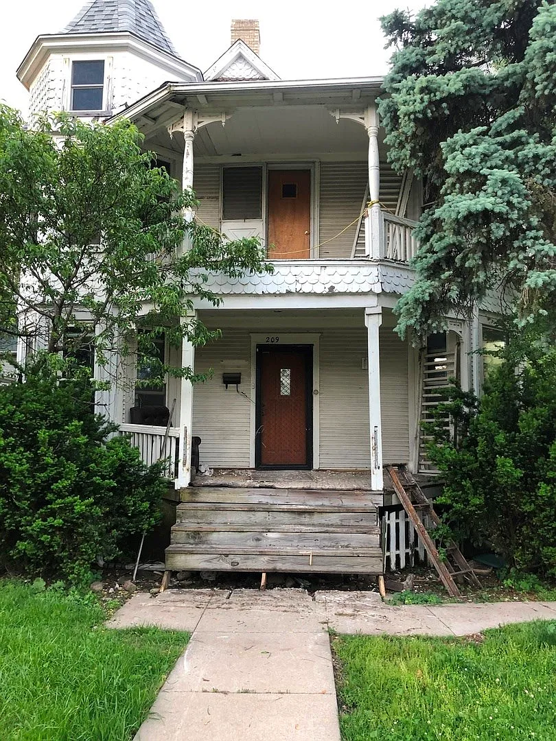 209 Bartleson St photo 1