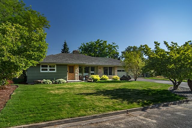 1st image of 722 Crestview Pl