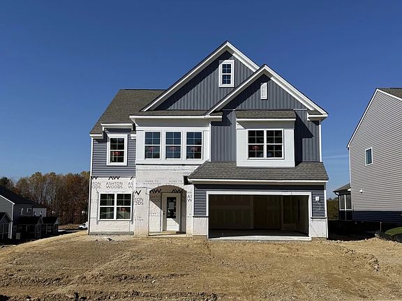 Exterior -Tones and clean lines feel quietly inviting.