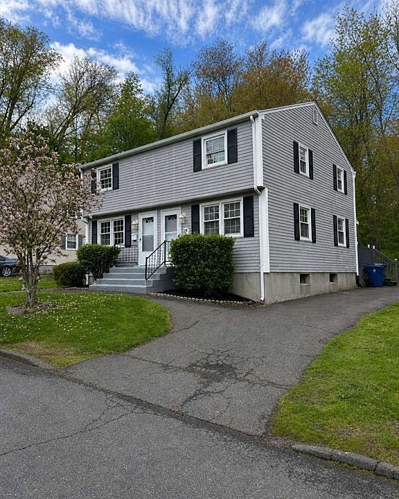 1st image of 48-50 Elm Cir