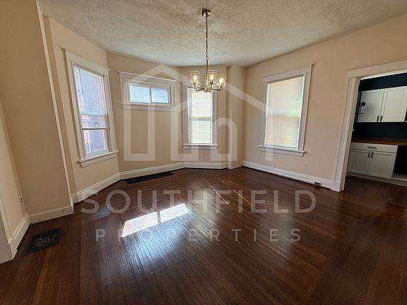 5th image of 1537 Ruth Ave