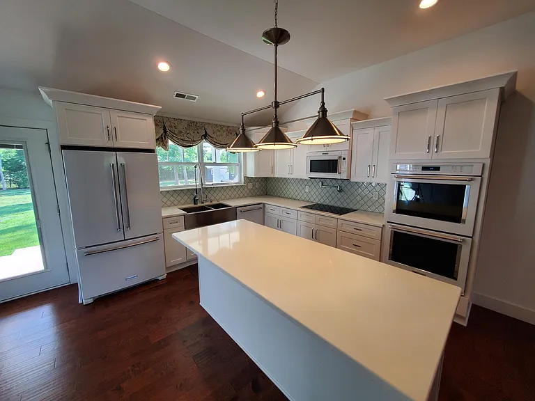 261 Woodcrest Ct — Photo 3