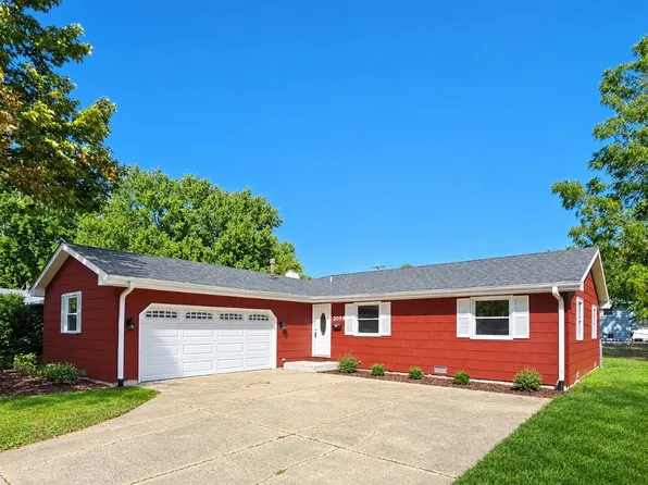 2059 Robert St, Aurora, IL 60506