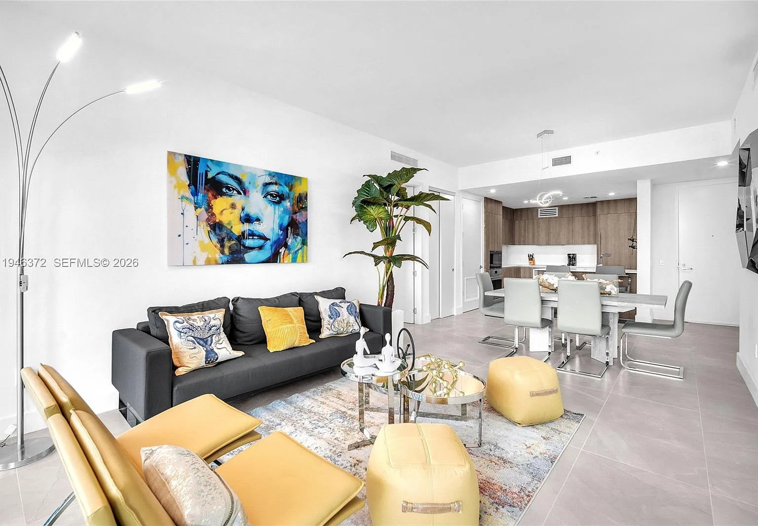 2 bed, 2.5 bath, 1382 sqft, $7,300 — Photo 1
