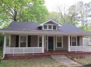1403 Polk St, Corinth, MS 38834