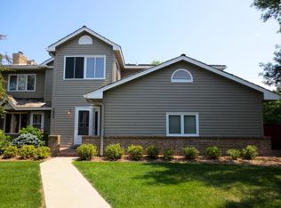 7904 W 111th St, Bloomington, MN 55438