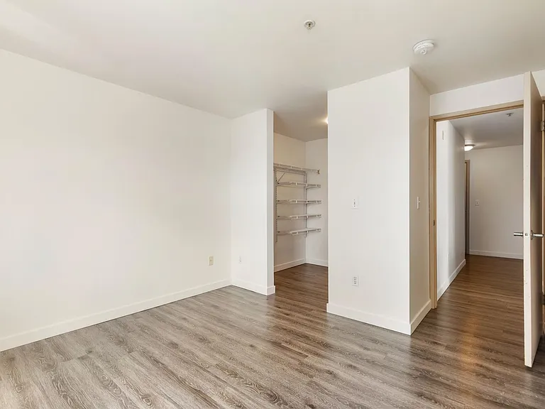 Alderview - 300 11th Ave — Photo 30