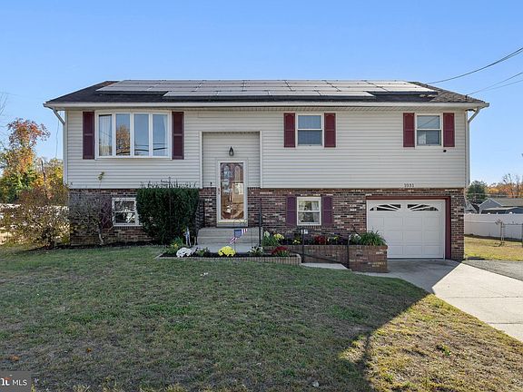 3rd image of 1031 Byrd Dr