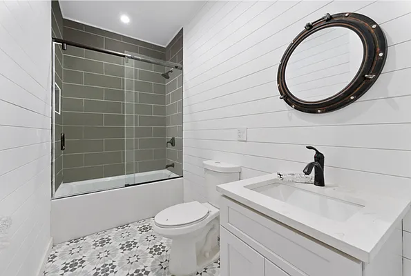 Rented by Compass | media 22