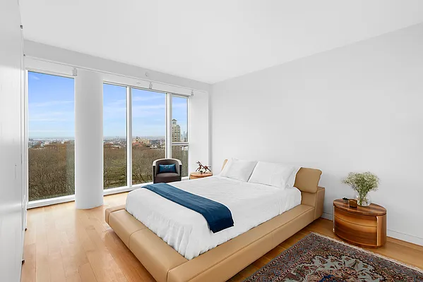 Sold by Compass | media 7