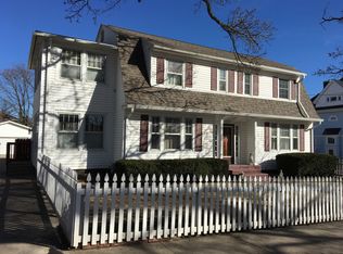 1010 East Broadway, Monmouth, IL 61462