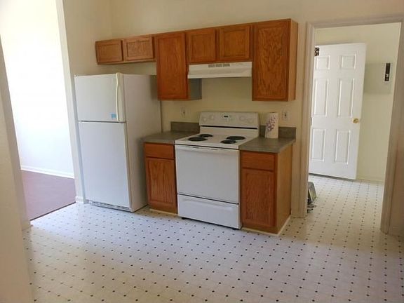4th image of 3072 Seth Dr