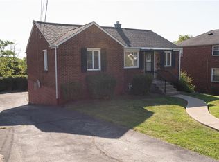 405 Poe Dr, Pittsburgh, PA 15235