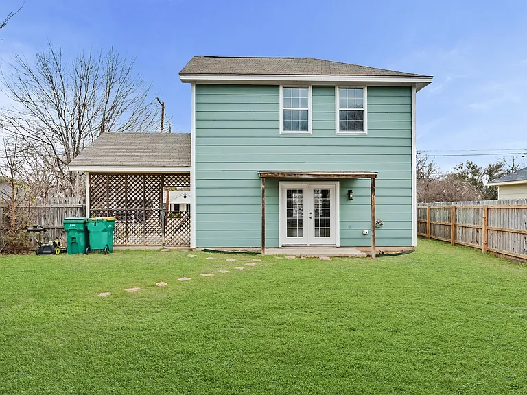 1124 N Penelope St — Photo 24