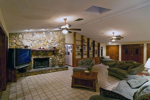 3rd image of 112 Catalina Dr