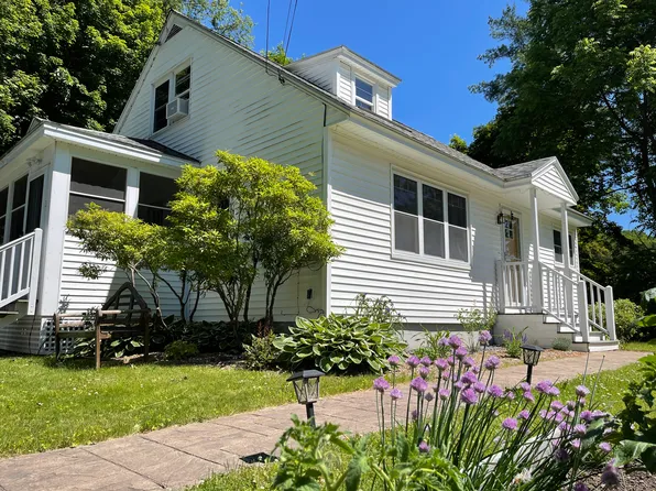 23 Mack Ave, West Lebanon, NH 03784