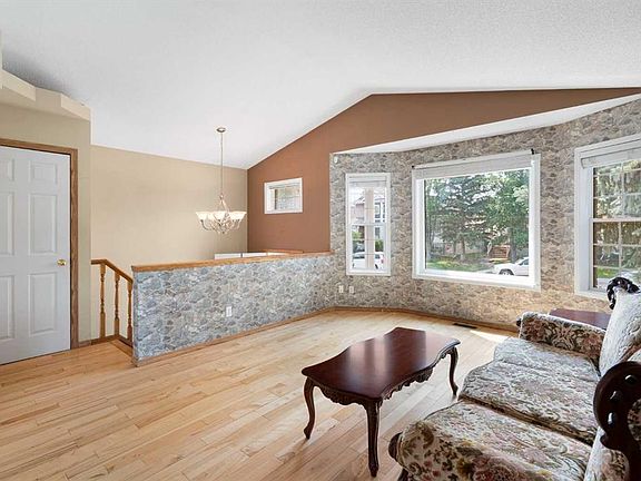 5th image of 38 S Hidden Spring Cir NW