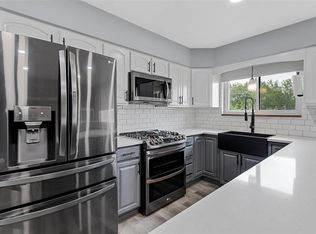 6715 Marquette Ave, Saint Louis, MO 63139