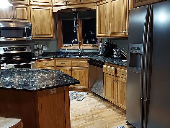 2nd image of 1387 White Pine Dr