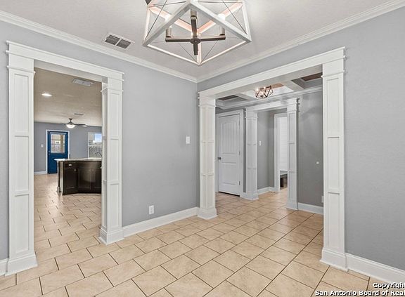 4th image of 8926 Ironwood Hill