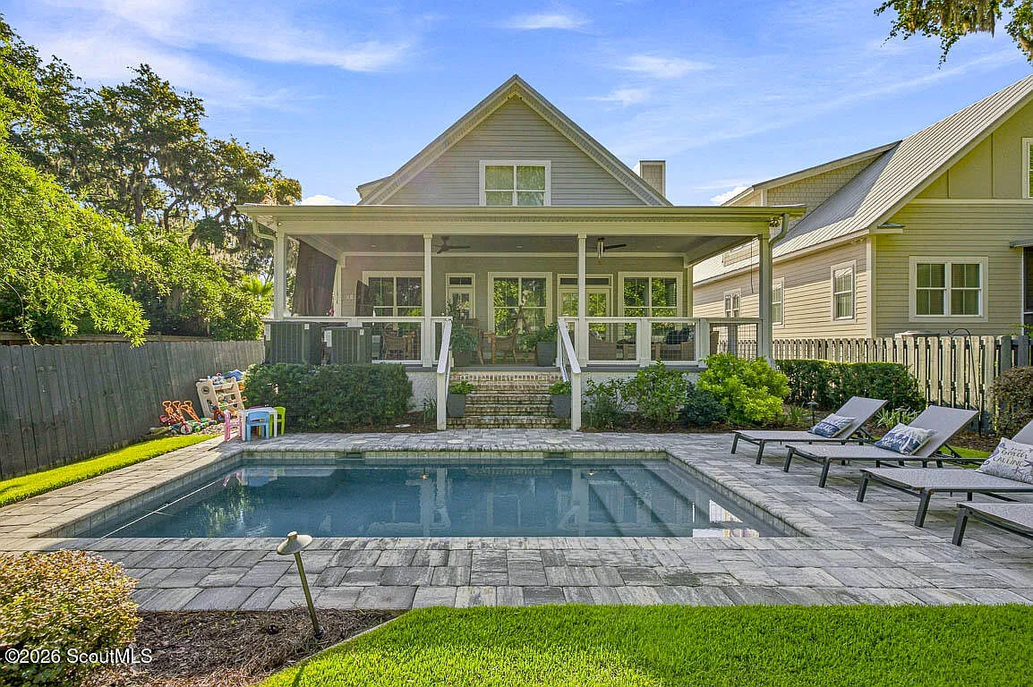 4 bed, 3.5 bath, 2399 sqft, $6,500 — Photo 3