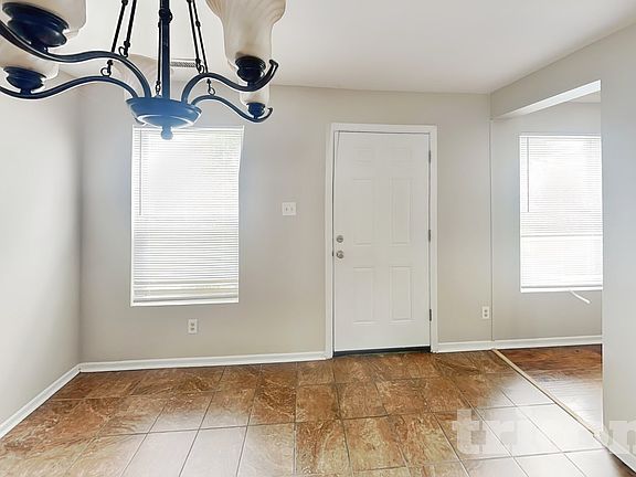 3rd image of 3321 Hapsburg Way
