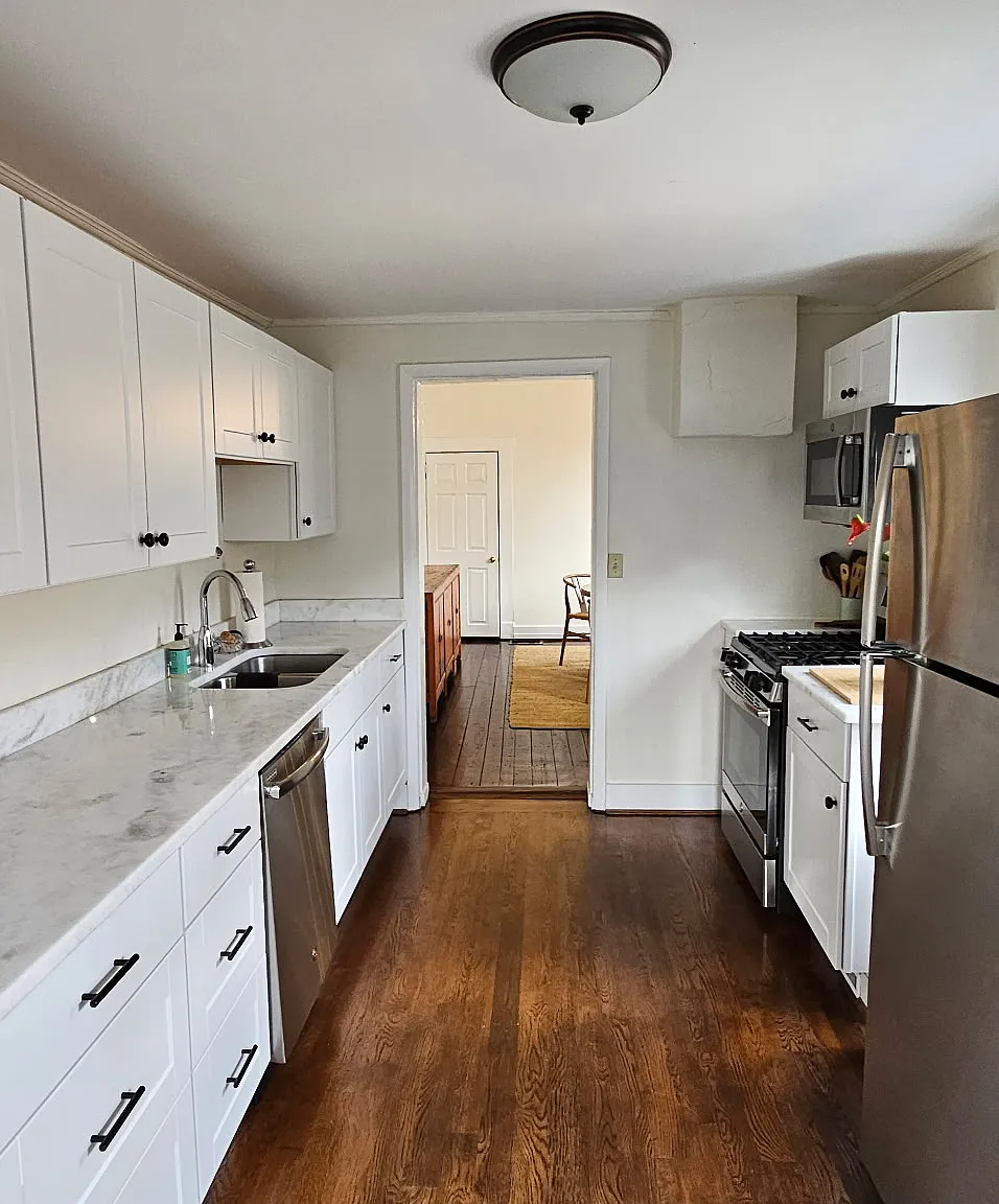 213 E 3rd St — Photo 3