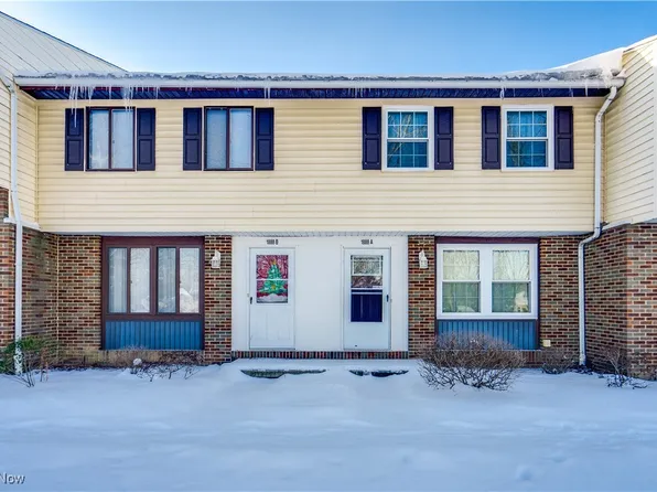 1888 Higby Dr #A, Stow, OH 44224