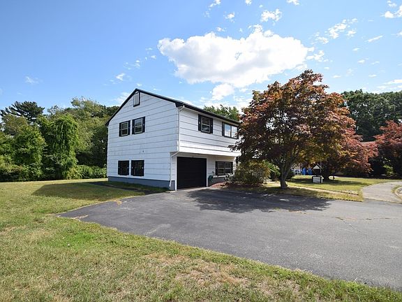 2nd image of 27 Niles Rd