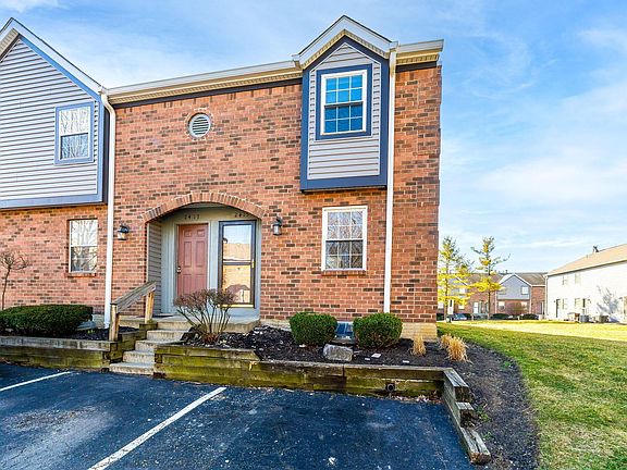 2nd image of 2415 Carolina Ave #41