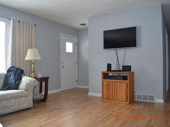 3rd image of 5362 N San Martine St