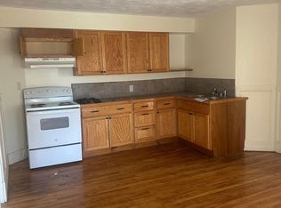 75 Washington St APT 8, Augusta, ME 04330