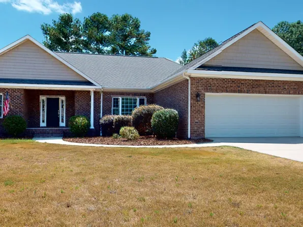 23 Spearhead Drive, Whispering Pines, NC 28327