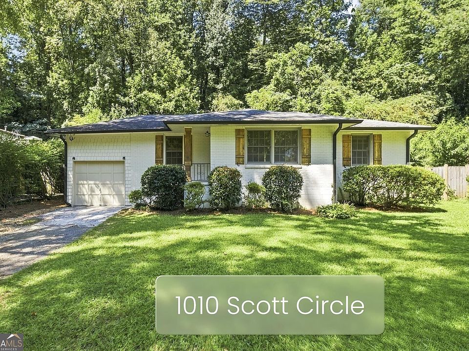 1st image of 1010 Scott Cir