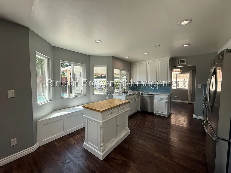 13106 Knotty Pine St — Photo 28
