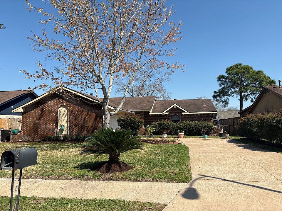 1st image of 10323 Sageyork Dr