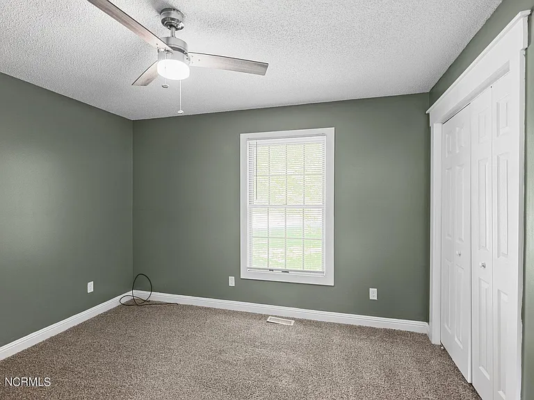 5722 Gondolier Dr — Photo 24