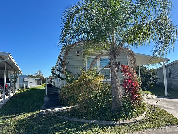 2nd image of 2813 Silver Spur Ln