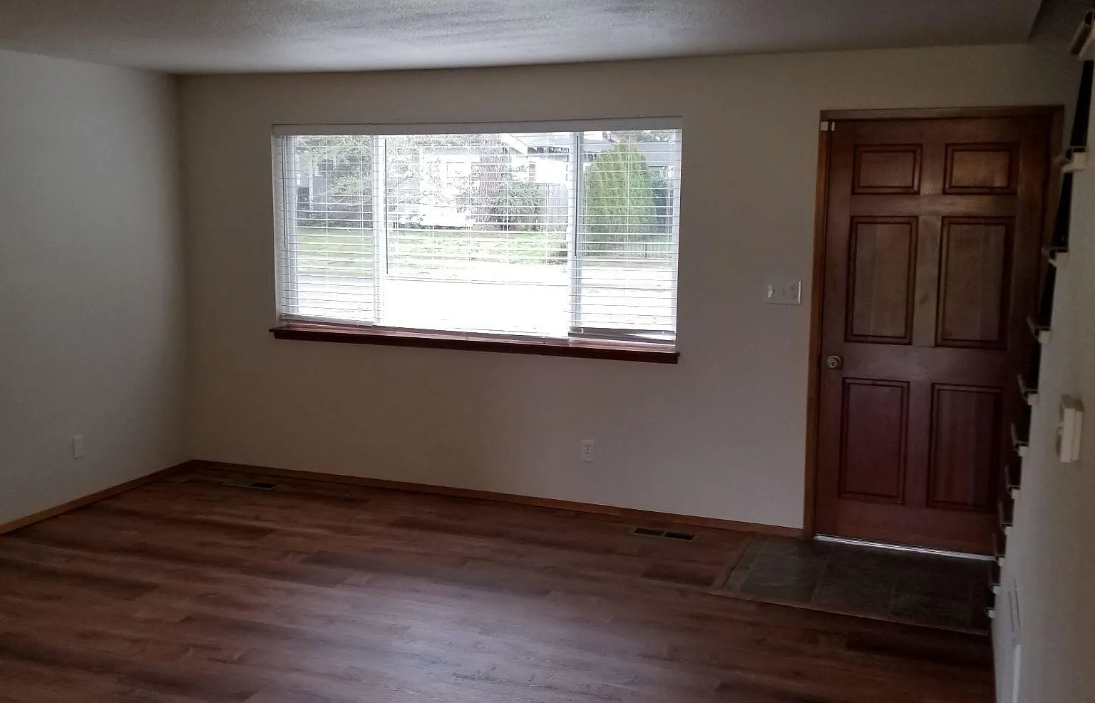 2 bed, 1.5 bath, 1064 sqft, $1,800 — Photo 3