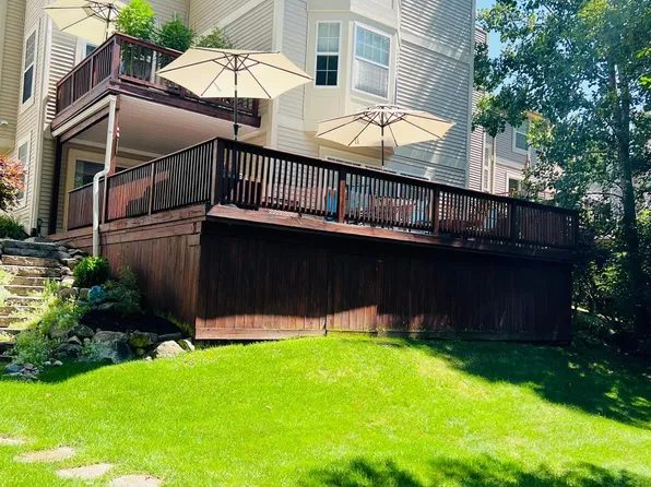 5348 Forest Ridge Dr, Independence, MI 48346