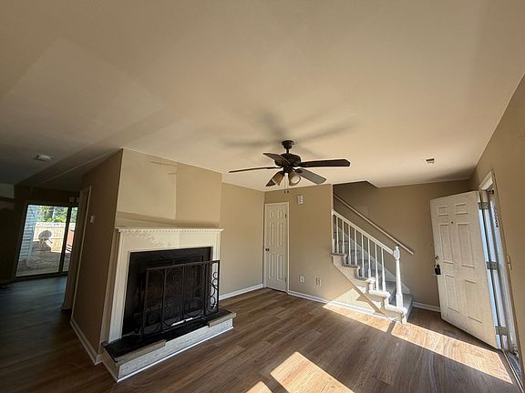 3rd image of 2039 Allison Dr