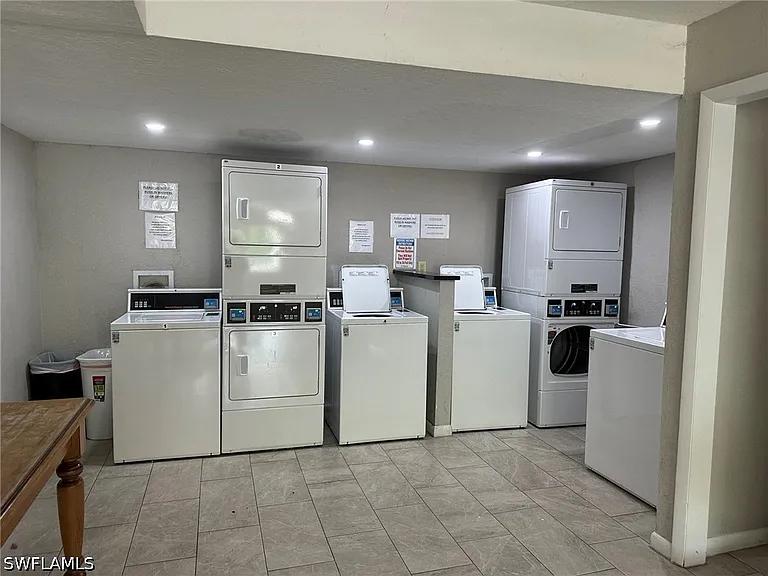 4633 Bayshore Dr #M2 — Photo 13
