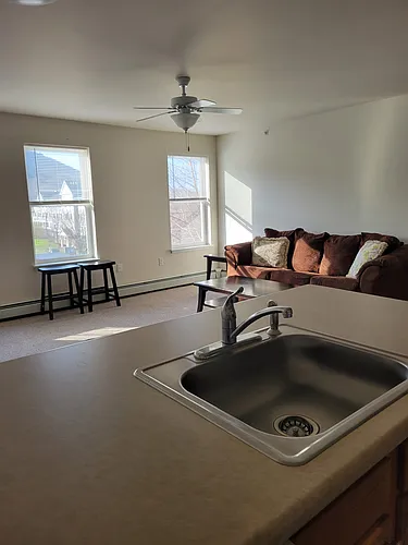 4 Victoria Ln #E Photo 1