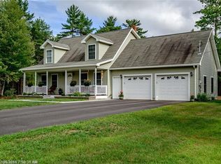 12 Florence Ln, Steep Falls, ME 04085