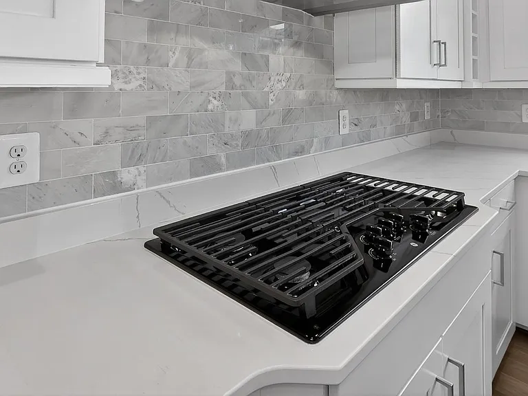 612 Leigh Way — Photo 19